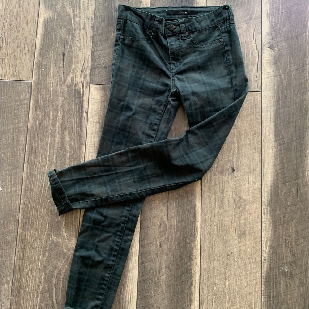 Joe’s green, brown and black plaid pants.